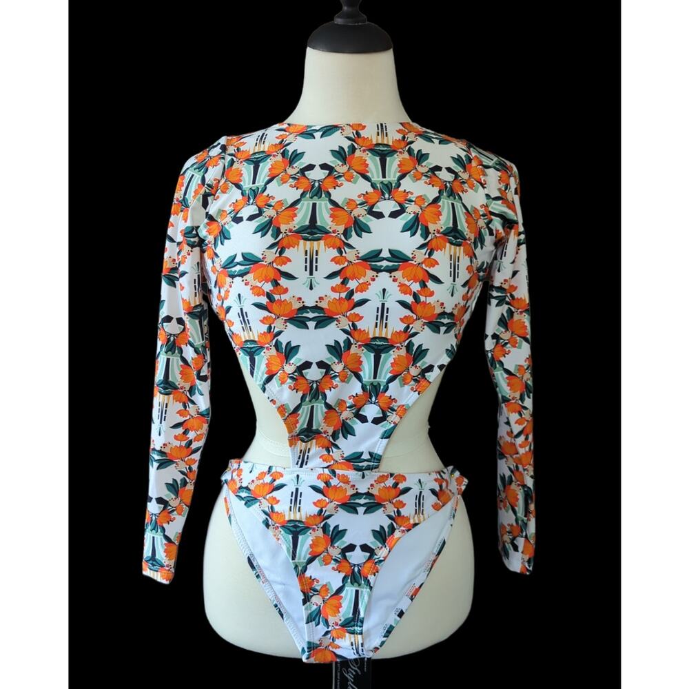New Stylish Swimwear Long Sleeve Open Back One Piece Swim Suit Size M